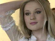 俄羅斯金髮女郎拍攝誘惑寫真